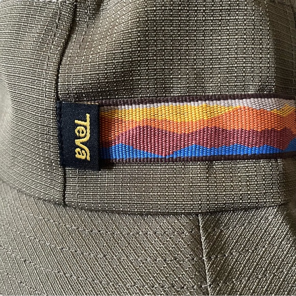 Teva ReEmber Bucket Hat - Picture 3 of 6